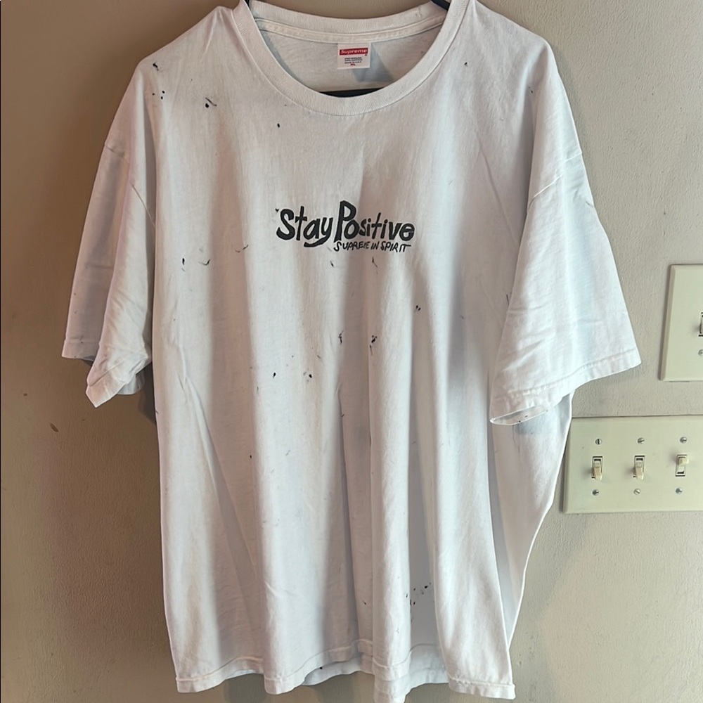 SUPREME STAY POSITIVE TEE SIZE XL - Picture 2 of 8